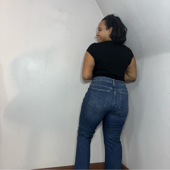 DL1961 medium wash cropped jeans semi-flared leg comfy denim bootcut relaxed fit - Picture 4 of 14